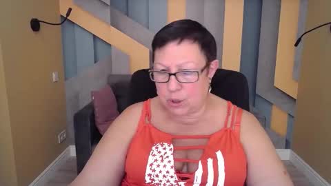 Snapshot of barbaraturners chatting on 10-06-25, 07:44 barbaraturners online show from 10-06-25, 07:44