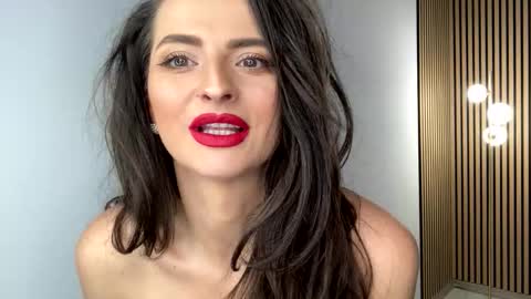 barbaraxoxox online show from 10-16-25, 05:19