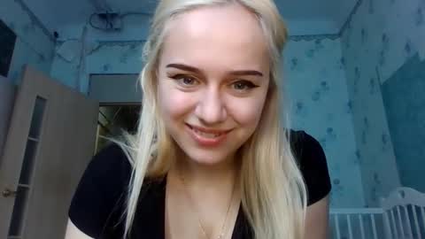 barbie___girl online show from 03-15-26, 08:42