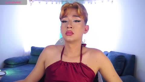          I work from home this is my room 3 online show from 01-11-25, 02:47