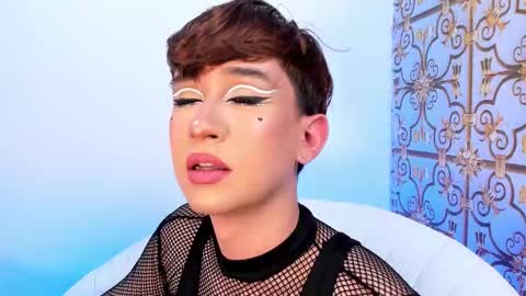          I work from home this is my room 3 online show from 11-04-25, 05:17