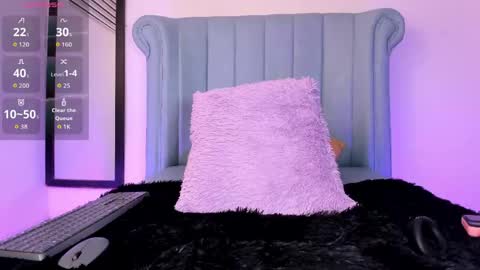 Snapshot of barbie_boy_ chatting on 04-24-26, 05:32 I work from home this is my room 3 online show from 04-24-26, 05:32