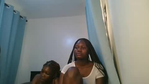 Snapshot of barbie_queen2 chatting on 03-14-26, 09:48 queen online show from 03-14-26, 09:48