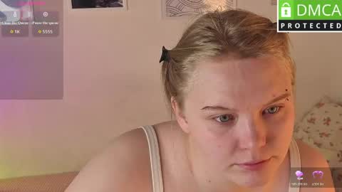 Snapshot of barbie_staze chatting on 05-05-26, 03:03 Barbie Staze online show from 05-05-26, 03:03