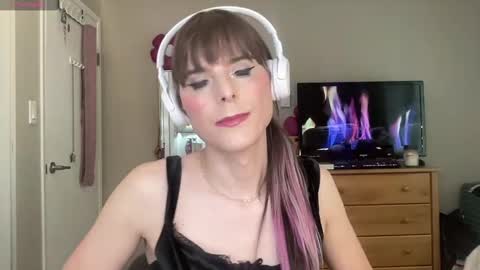 barbieaphelion online show from 02-20-25, 07:52