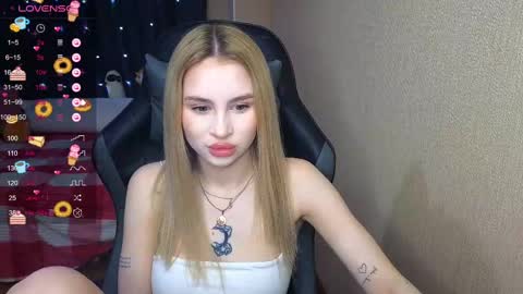 Eva online show from 02-21-25, 06:59