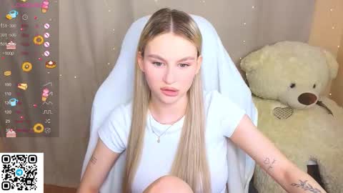 Eva online show from 10-12-25, 10:31