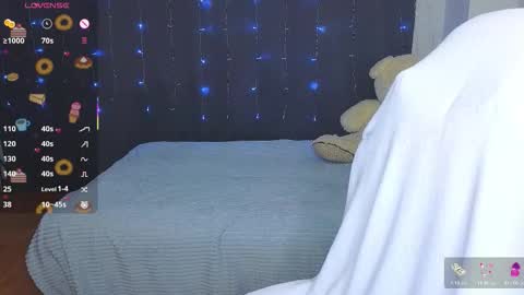 Snapshot of barbieee_doll chatting on 02-23-26, 08:50 Eva online show from 02-23-26, 08:50