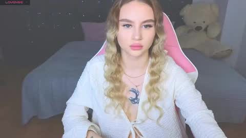 Eva online show from 05-13-26, 04:59