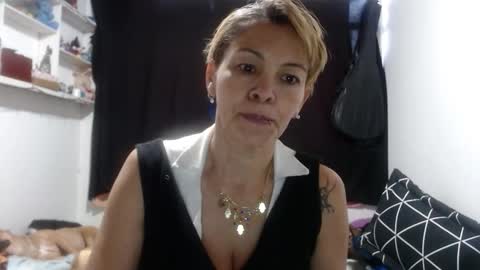 Snapshot of barbiemature chatting on 03-20-26, 10:47 barbiemature online show from 03-20-26, 10:47