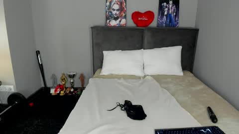 Barbie online show from 05-12-26, 02:03