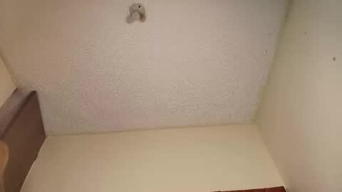 barbiie_98 online show from 12-18-25, 02:23