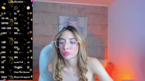 Snapshot of barbiie_scoth chatting on 02-01-25, 11:06 Barbie Scot online show from 02-01-25, 11:06
