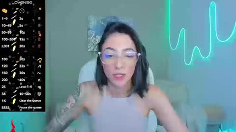 Snapshot of barbiie_scoth chatting on 09-17-25, 10:00 Barbie Scot online show from 09-17-25, 10:00