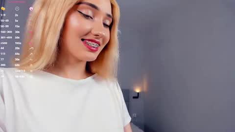 Mia online show from 06-14-26, 03:03