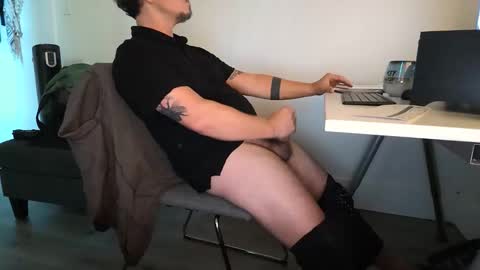 Snapshot of bardamu333333 chatting on 10-30-25, 12:01 bardamu333333 online show from 10-30-25, 12:01