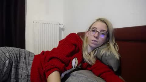 Lena online show from 01-23-25, 08:02