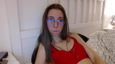 Lena online show from 11-20-25, 06:18