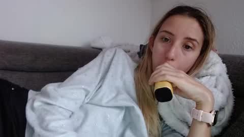 Lena online show from 05-06-26, 08:19