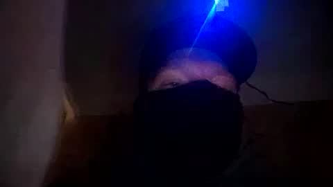 barniemay1 online show from 10-31-25, 11:22