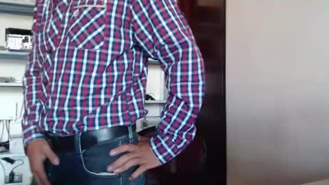 Snapshot of barryallen_27 chatting on 06-18-26, 12:42 Barry online show from 06-18-26, 12:42