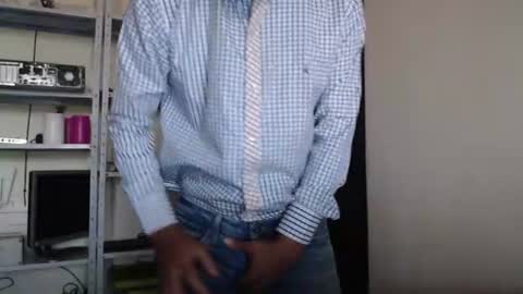 Snapshot of barryallen_27 chatting on 06-27-26, 12:10 Barry online show from 06-27-26, 12:10