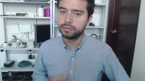 Snapshot of barryallen_27 chatting on 07-28-26, 02:13 Barry online show from 07-28-26, 02:13