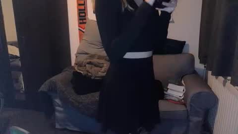 Snapshot of baseddutch chatting on 10-21-25, 12:33 baseddutch online show from 10-21-25, 12:33