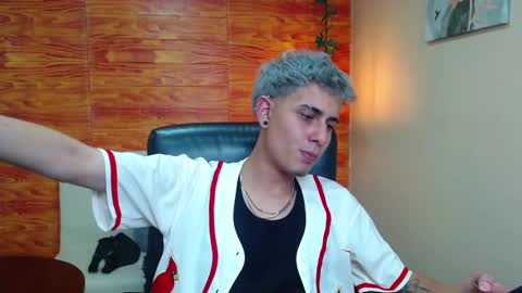 Bastian online show from 12-17-24, 05:18