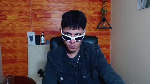 Bastian online show from 02-06-25, 03:59