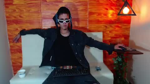 Bastian online show from 03-07-25, 03:40