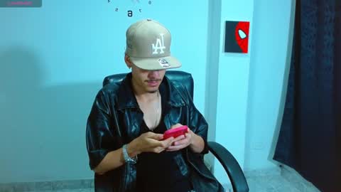 Bastian online show from 09-19-25, 02:02