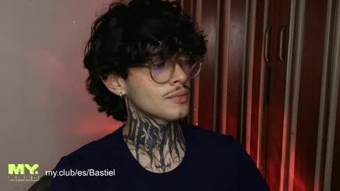 Bastiel online show from 03-31-26, 01:40