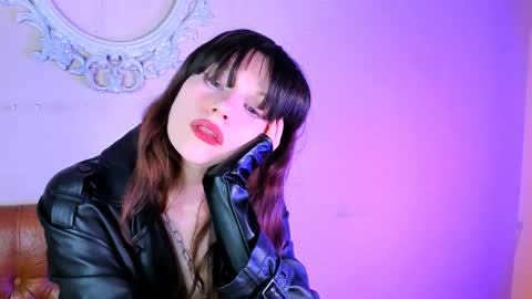 Ask me  online show from 06-09-26, 10:32