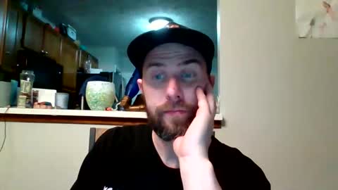 Snapshot of bathtimeboii chatting on 01-13-26, 03:56 bathtimeboii online show from 01-13-26, 03:56