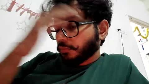 batmanxdddd111 online show from 04-04-26, 06:49