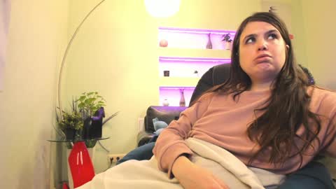 battymoll online show from 12-12-24, 06:31