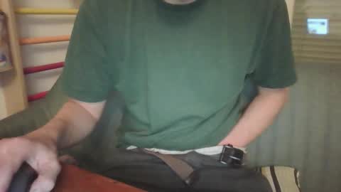 Snapshot of bayern_xl chatting on 12-22-25, 07:44 bayern_xl online show from 12-22-25, 07:44