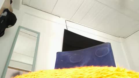  deivid  online show from 12-15-25, 05:39