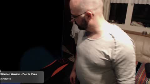 bazzz_8 online show from 12-25-24, 06:09