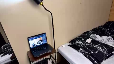 Dexter online show from 02-22-26, 04:49