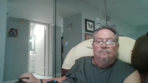 Single Grandpa in Florida. Love to C2C and have Fun Privately online show from 09-29-25, 04:34