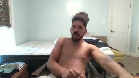 Snapshot of bbbbbro21 chatting on 11-06-25, 01:56 bbbbbro21 online show from 11-06-25, 01:56