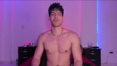 Valentino online show from 02-18-25, 09:09