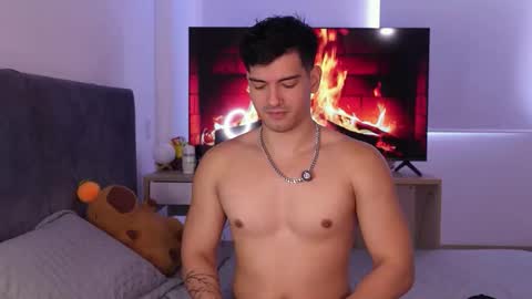 Valentino online show from 01-17-26, 09:07