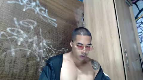 Justin online show from 10-26-25, 04:18