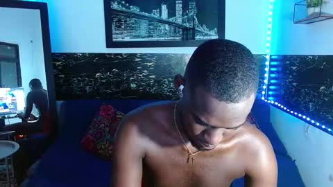 Andrew  online show from 10-09-25, 03:59