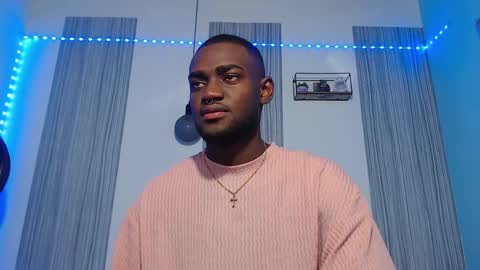 Andrew  online show from 10-11-25, 03:17