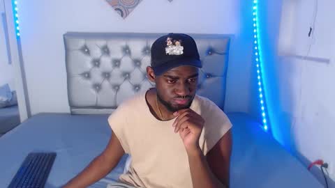 Andrew  online show from 11-17-25, 06:24