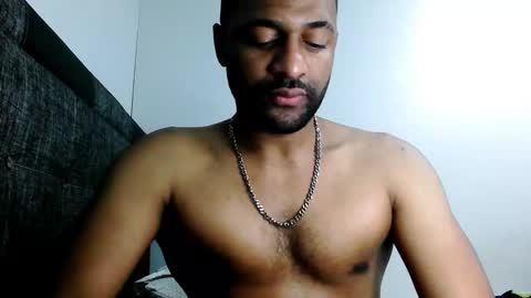 Snapshot of bbcblackhot33 chatting on 03-02-25, 05:33 john online show from 03-02-25, 05:33